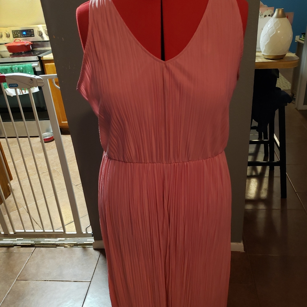 Rose colored Midi-dress